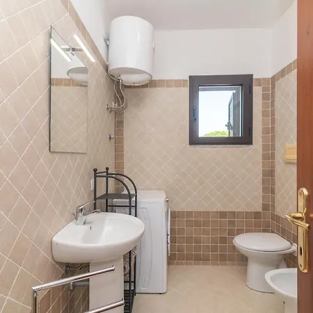 Apartment Mirti 1